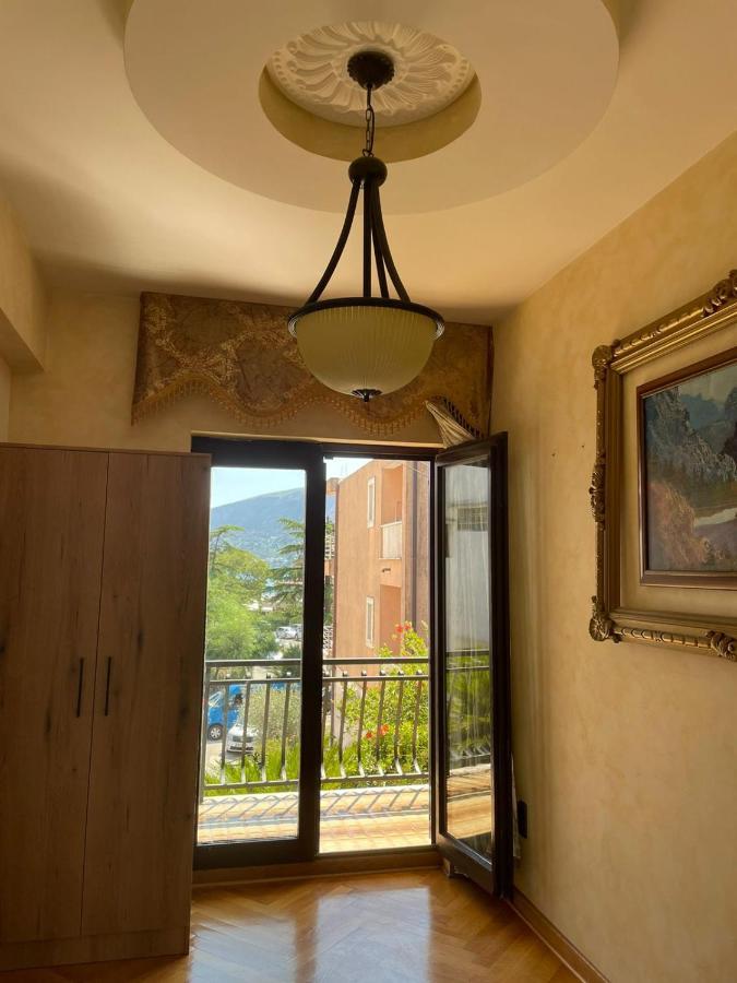 Julija 1 Apartment อิกาโล ภายนอก รูปภาพ