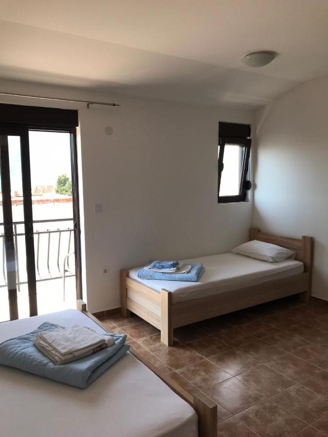 Julija 1 Apartment อิกาโล ภายนอก รูปภาพ